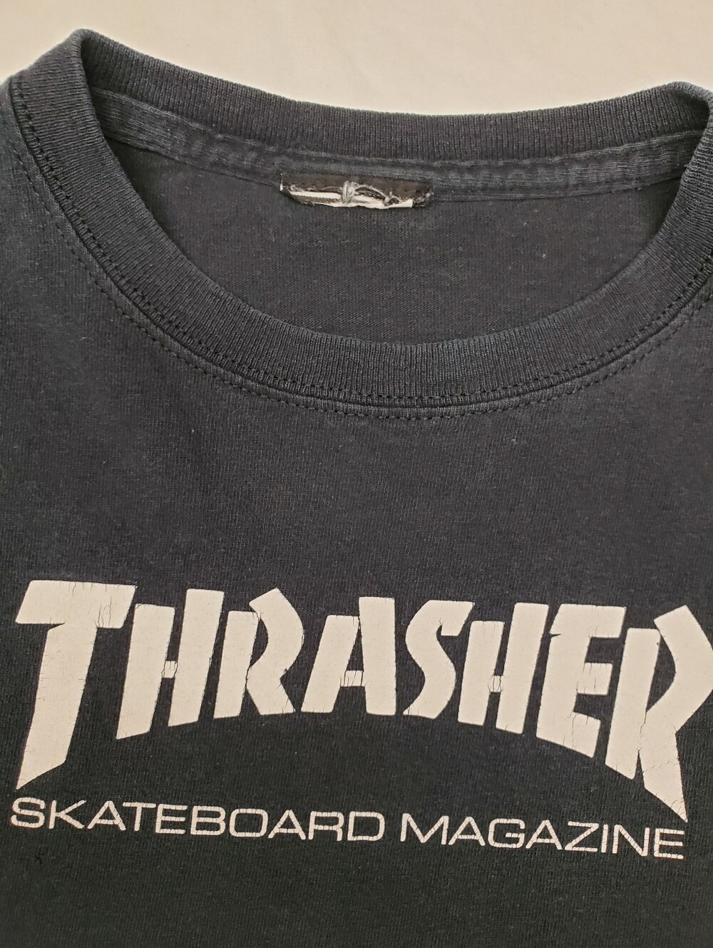 Thrasher Skateboard Magazine Tee Black Faded Vintage Style Youth XL - Picture 2 of 5